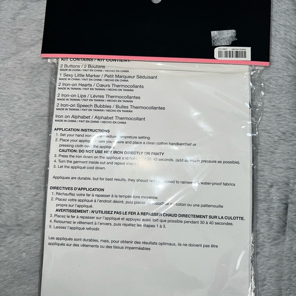 VS: IRON ON “I’M YOURS” PERSONALIZE ANYTHING” PATCH KIT - Picture 3 of 6